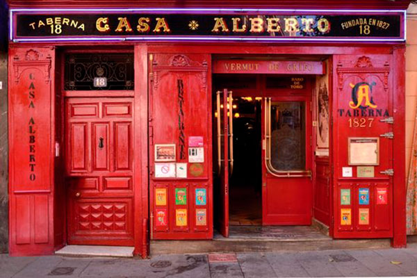 VISITA GUIADA DE TABERNAS Y RESTAURANTES CENTENARIOS